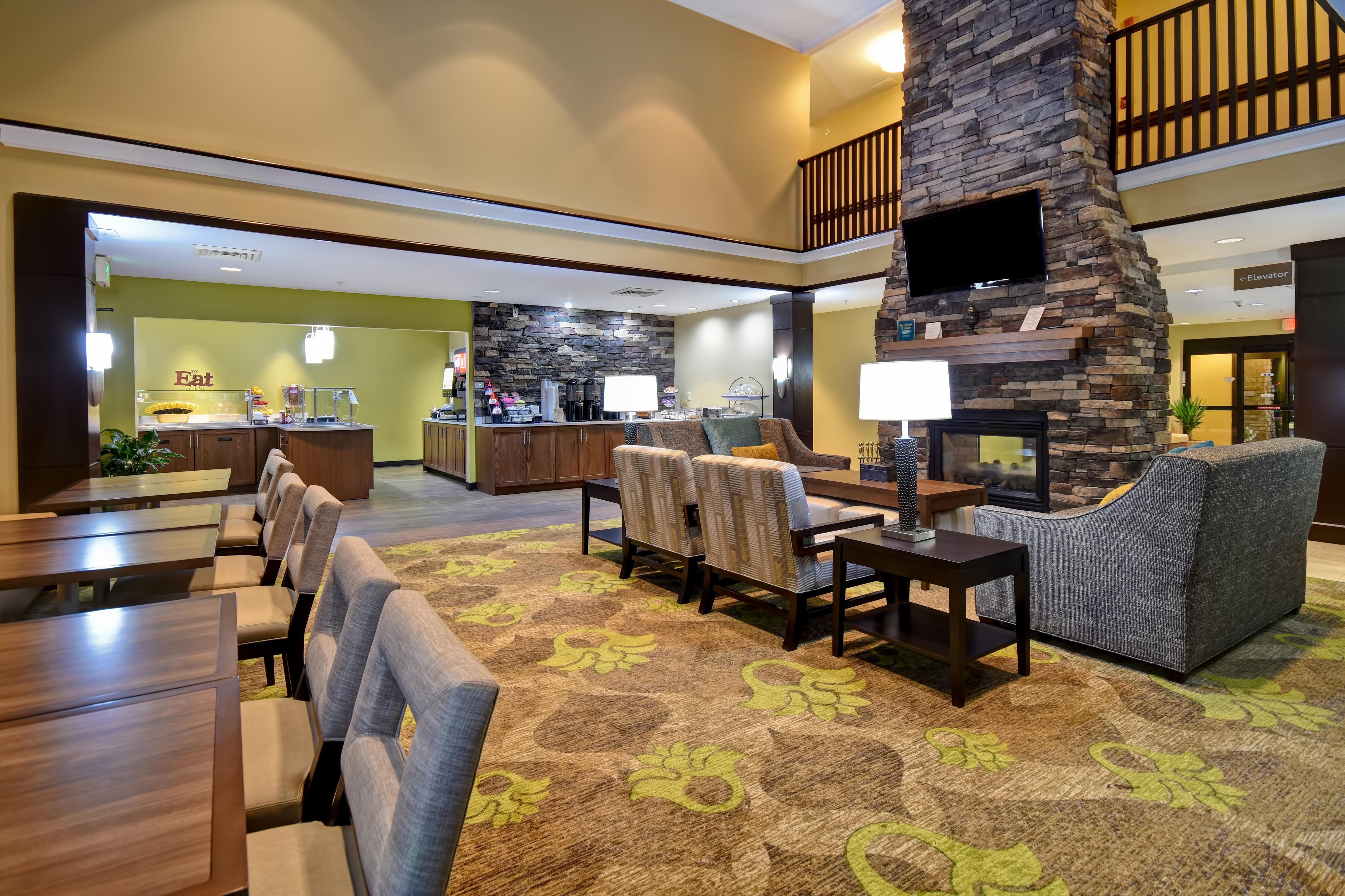 Staybridge Suites Grand Rapids-Kentwood By Ihg Cascade Exterior foto