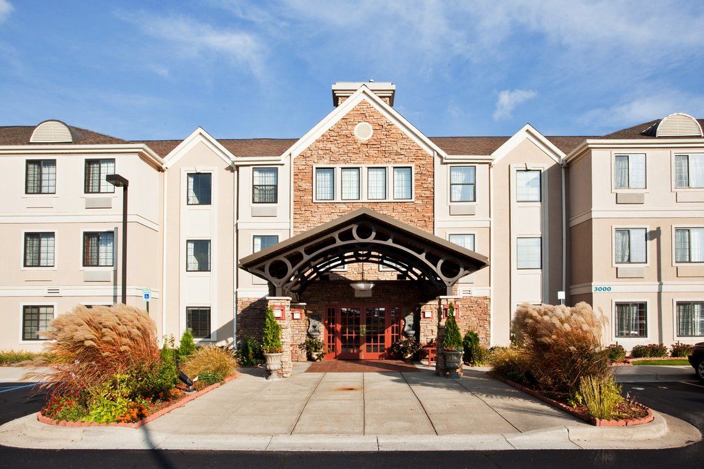 Staybridge Suites Grand Rapids-Kentwood By Ihg Cascade Exterior foto